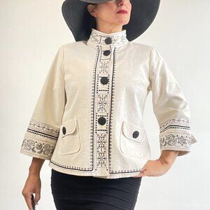Pre-Loved SILK LAND White Embroidered Lightweight Silk Jacket Size M